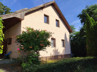 Weinberghaus Vorderseite